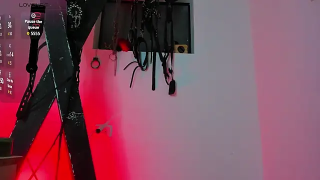 Alana jones    online show from 05-27-26, 01:07