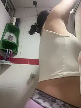LinaEvansonn online show from 04-24-26, 01:18