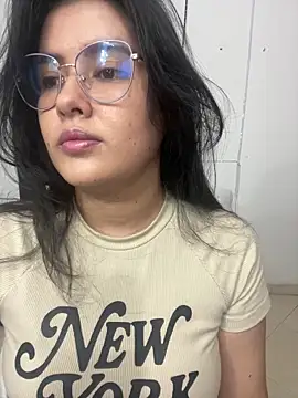 LinaEvansonn online show from 03-28-26, 06:42
