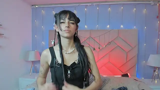 Snapshot of Eimy_Blaze chatting on 05-21-26, 07:33 Eimy Blaze online show from 05-21-26, 07:33