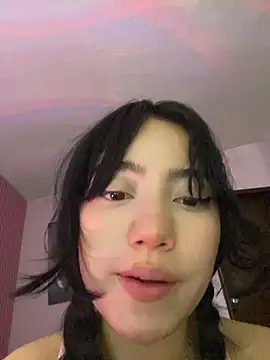 Snapshot of MayyBonita chatting on 06-14-26, 05:36 MayyBonita online show from 06-14-26, 05:36