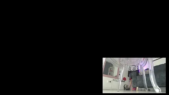 Zully Green online show from 06-10-26, 03:41