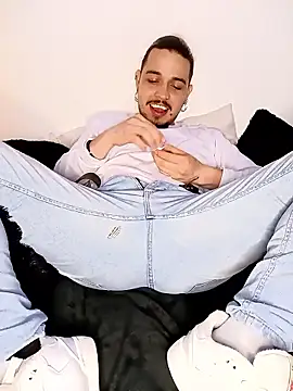 Bry   online show from 03-17-26, 02:25