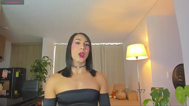 Snapshot of Aleja_evangeline chatting on 07-25-26, 06:25 Aleja evangeline online show from 07-25-26, 06:25