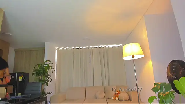 Snapshot of Aleja_evangeline chatting on 08-02-26, 05:10 Aleja evangeline online show from 08-02-26, 05:10