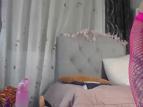 Victoria Founta1 online show from 03-18-26, 07:04