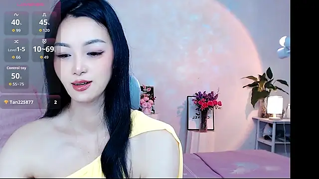 Evelyn-007 online show from 04-22-26, 12:01