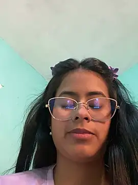 lucirganaxxx online show from 07-05-26, 04:19