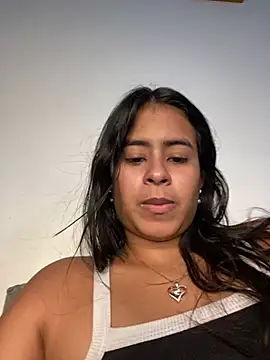 lucirganaxxx online show from 04-09-26, 06:19