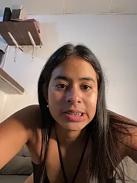 lucirganaxxx online show from 04-05-26, 05:25