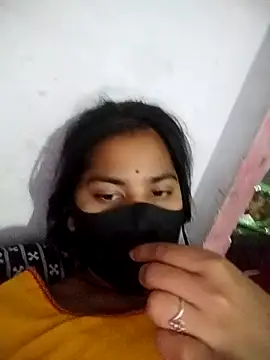 Pallavi cute online show from 04-14-26, 09:36