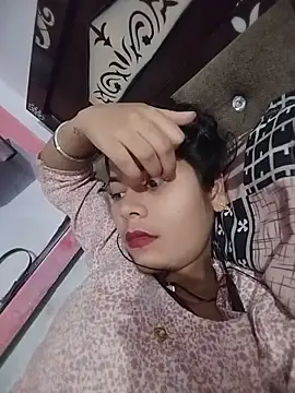 Pallavi cute online show from 06-01-26, 05:23