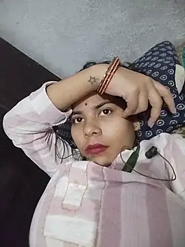 Snapshot of Pallavi_cute chatting on 06-12-26, 05:32 Pallavi cute online show from 06-12-26, 05:32