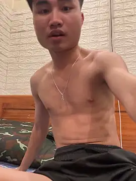 Hoanganhdayroii online show from 05-09-26, 03:04