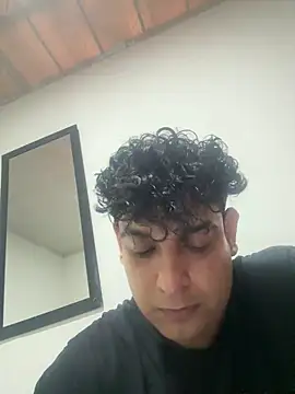 Niccolo Noir online show from 04-07-26, 08:10