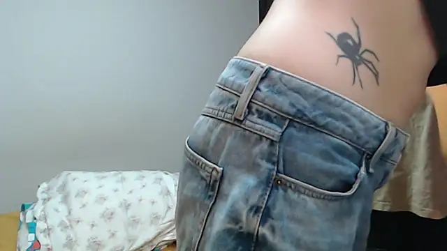 Snapshot of xxcodyxx666_ chatting on 04-14-26, 01:21 xxcodyxx666 online show from 04-14-26, 01:21