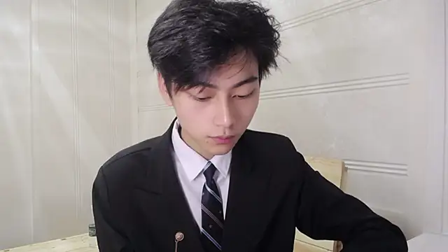 XX-XIUXIU online show from 05-04-26, 12:41
