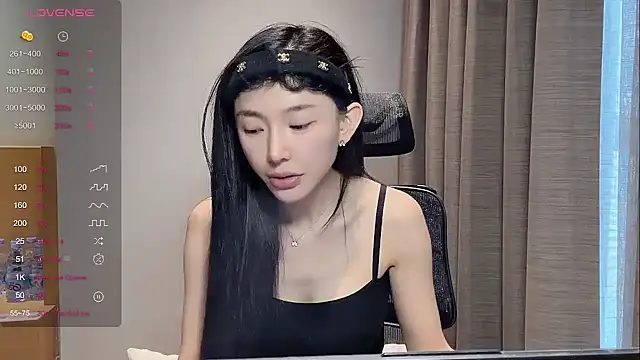 kiki-12 online show from 04-16-26, 03:29