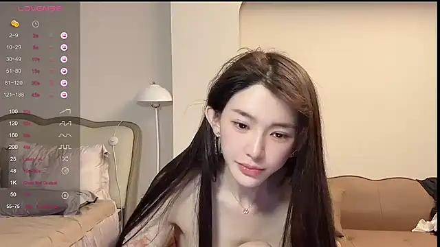 Snapshot of kiki-12 chatting on 07-12-26, 06:58 kiki-12 online show from 07-12-26, 06:58