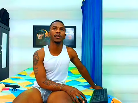 Snapshot of dickblackxx chatting on 06-26-26, 04:29 dickblackxx online show from 06-26-26, 04:29