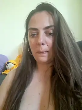 Snapshot of Arya_Malone chatting on 06-29-26, 10:48 Arya Malone online show from 06-29-26, 10:48
