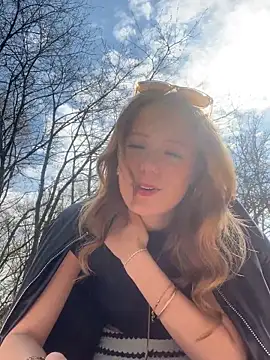 Snapshot of SophiaWestend chatting on 03-20-26, 11:11 SophiaWestend online show from 03-20-26, 11:11