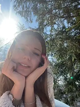 Snapshot of SophiaWestend chatting on 03-21-26, 09:47 SophiaWestend online show from 03-21-26, 09:47