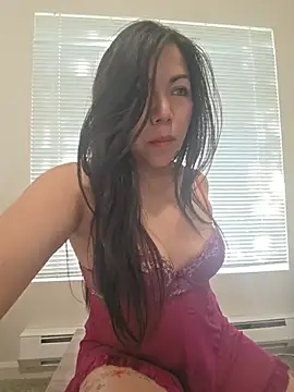 Snapshot of karen_vix chatting on 05-05-26, 12:35 karen vix online show from 05-05-26, 12:35