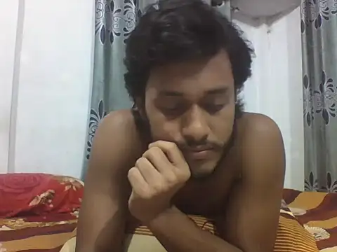 Snapshot of koushik10 chatting on 06-12-26, 05:21 koushik10 online show from 06-12-26, 05:21