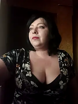 Snapshot of DancingMOMMY chatting on 04-16-26, 10:27 DancingMOMMY online show from 04-16-26, 10:27