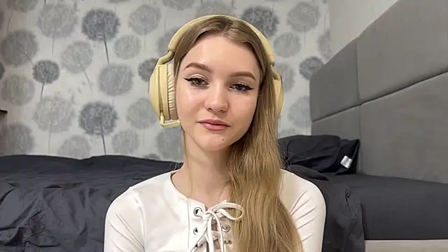 MelissaEvenns online show from 04-04-26, 12:12