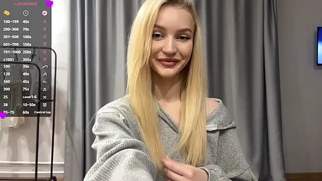 Snapshot of MelissaEvenns chatting on 06-12-26, 02:37 MelissaEvenns online show from 06-12-26, 02:37