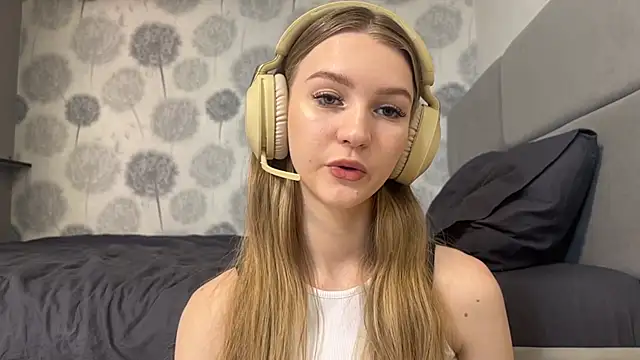 MelissaEvenns online show from 04-05-26, 08:10