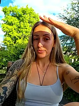 NicoleKaiser online show from 05-21-26, 04:37