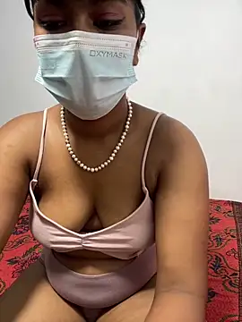 honeyi babe online show from 06-19-26, 07:47