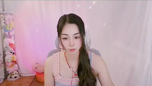 Snapshot of Puresnow chatting on 06-21-26, 03:07 Puresnow online show from 06-21-26, 03:07