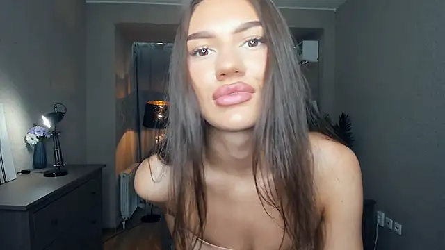 Snapshot of SookBurdin chatting on 07-11-26, 08:14 SookBurdin online show from 07-11-26, 08:14