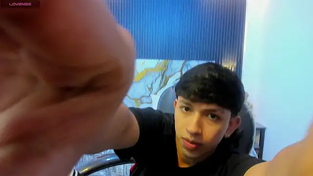 AdrianFranko online show from 06-03-26, 02:33