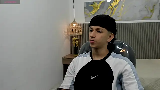 AdrianFranko online show from 04-06-26, 01:45
