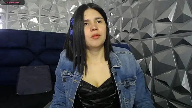 Cata black online show from 05-15-26, 11:52
