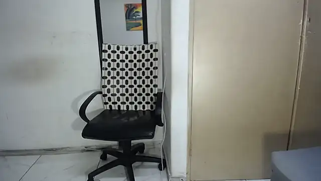 BootySoYummyX online show from 07-11-26, 11:10