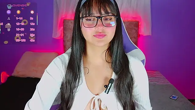 1 Scarllet  online show from 03-28-26, 09:54