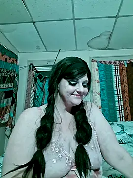 Snapshot of PiSeas chatting on 03-28-26, 04:24 PiSeas online show from 03-28-26, 04:24