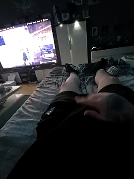 OssiBigCum online show from 03-18-26, 09:37