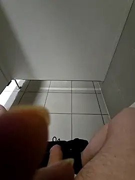 OssiBigCum online show from 03-29-26, 10:33