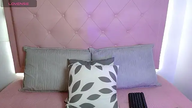 Kloe  watson online show from 06-02-26, 10:43
