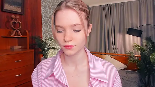 Snapshot of DelmaLasky chatting on 05-30-26, 09:48 DelmaLasky online show from 05-30-26, 09:48