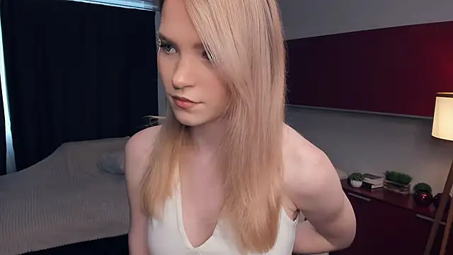 Snapshot of DelmaLasky chatting on 05-20-26, 12:24 DelmaLasky online show from 05-20-26, 12:24