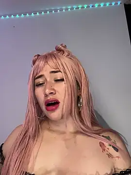 Snapshot of VictoriaWaltoon chatting on 03-22-26, 04:38 VictoriaWaltoon online show from 03-22-26, 04:38