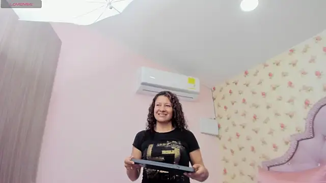 crystal watson0 online show from 06-28-26, 12:44